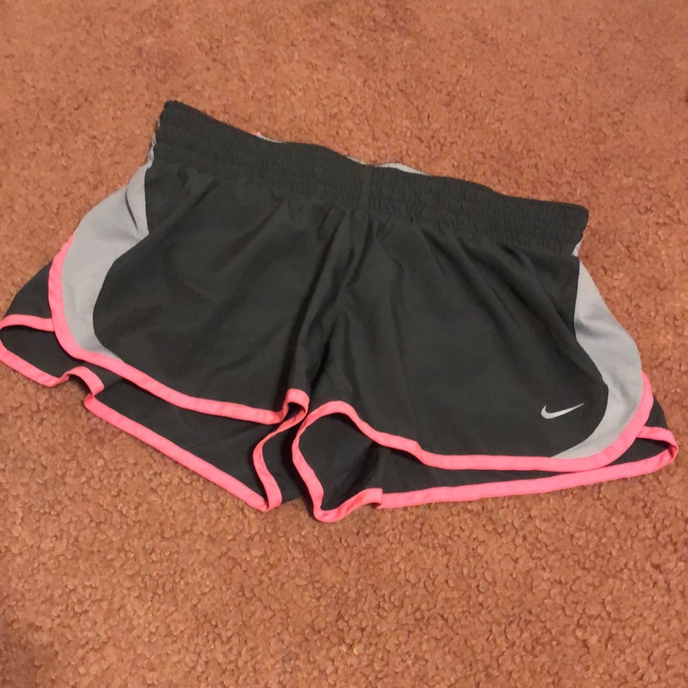 Nike Dri-fit Shorts - Picture 1 of 9